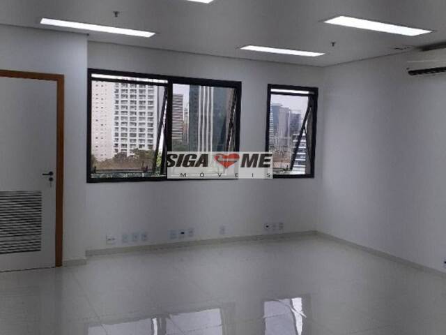 Sala para Venda em São Paulo - 2