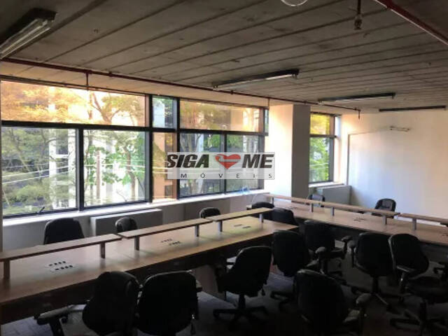 Sala para Venda em São Paulo - 2
