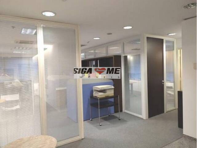Sala para Venda em São Paulo - 2
