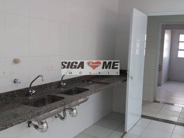 Galpão para Venda em São Paulo - 4