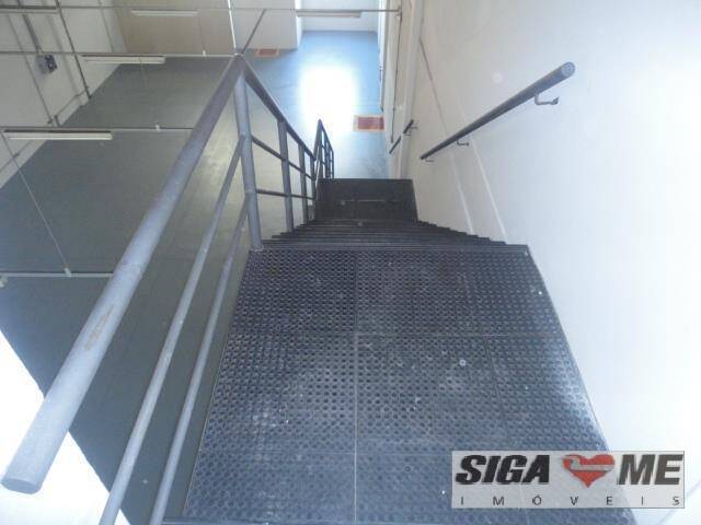 Depósito-Galpão-Armazém para alugar, 800m² - Foto 22