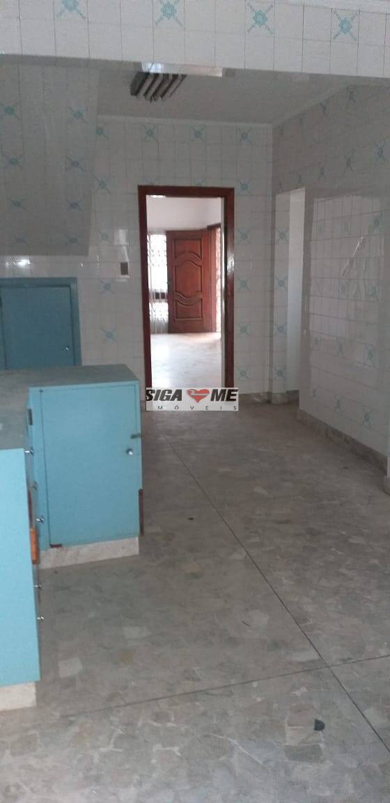 Casa, 4 quartos, 250 m² - Foto 27