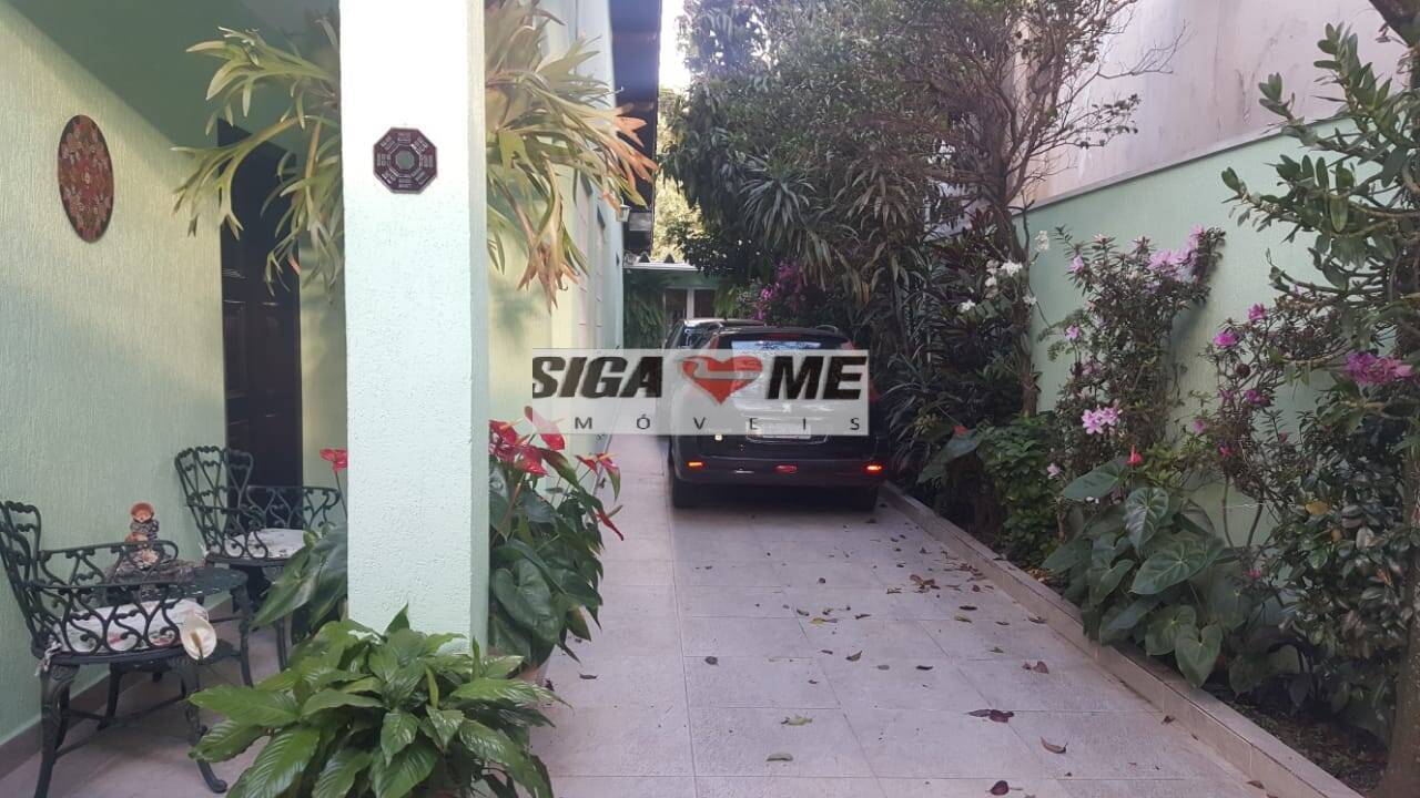 Casa, 3 quartos, 240 m² - Foto 2