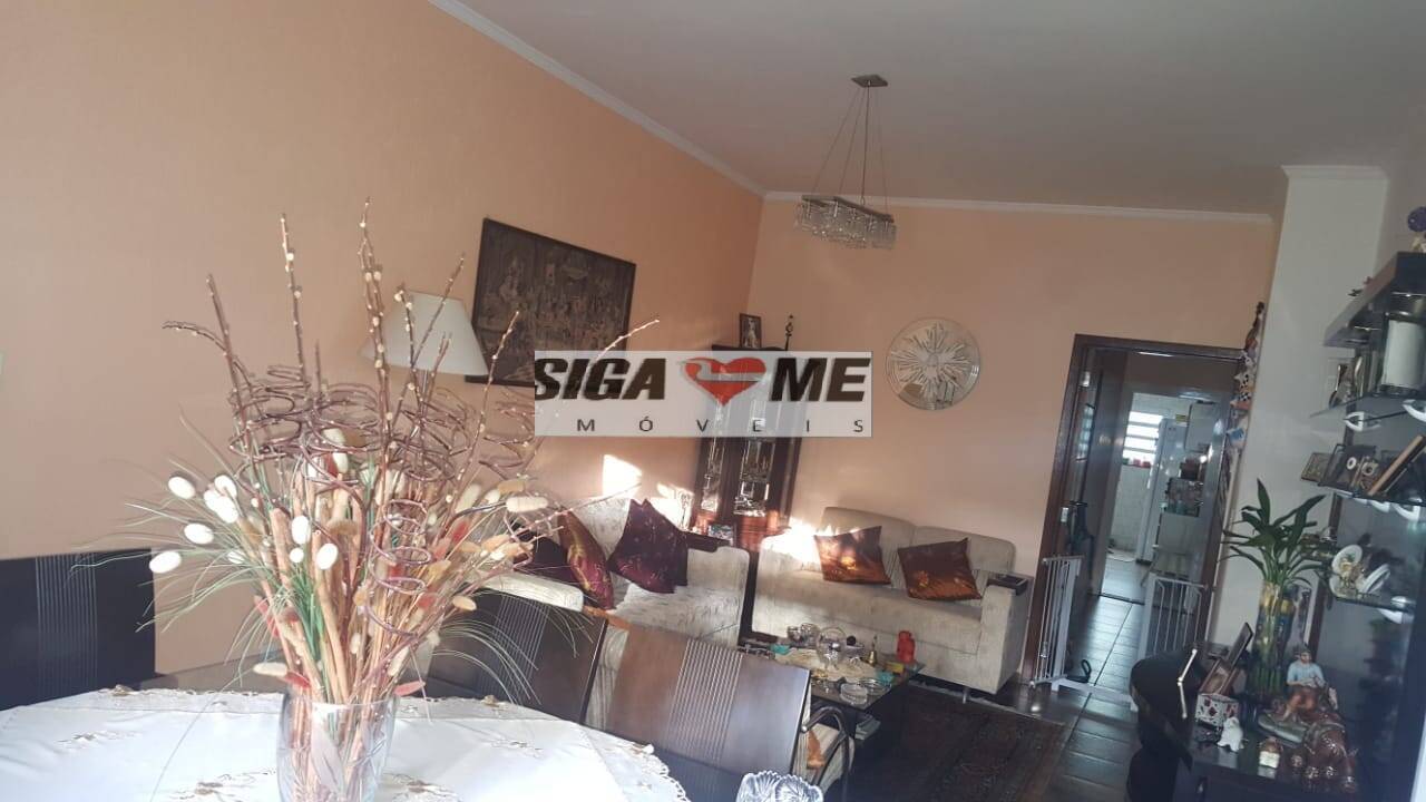 Casa, 3 quartos, 240 m² - Foto 11