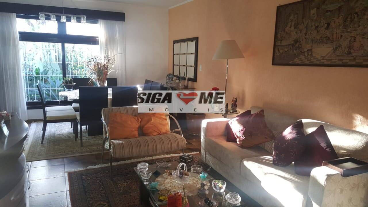 Casa, 3 quartos, 240 m² - Foto 12