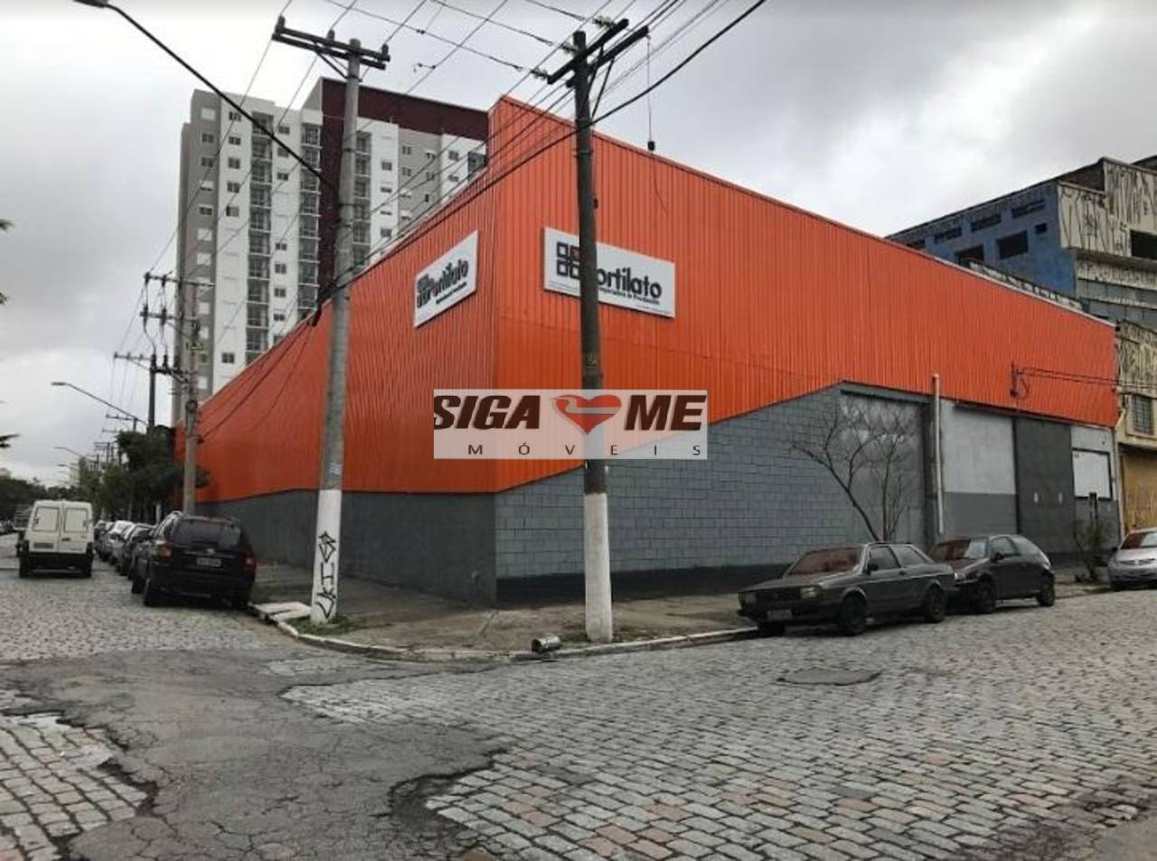 Sala-Conjunto, 1700 m² - Foto 1