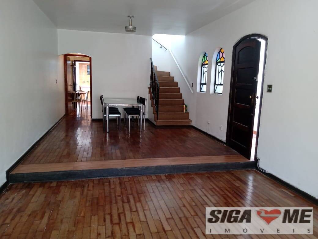 Casa, 3 quartos, 160 m² - Foto 2
