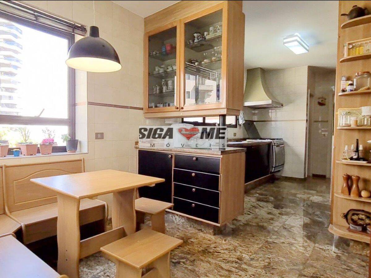 Apartamento, 4 quartos, 226 m² - Foto 8