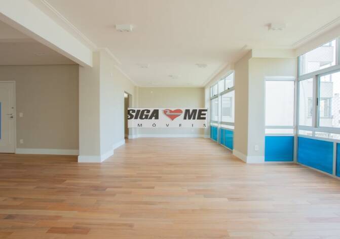 Apartamento, 3 quartos, 210 m² - Foto 1