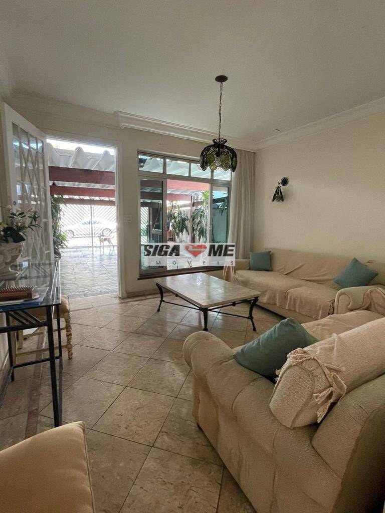 Casa, 4 quartos, 220 m² - Foto 9