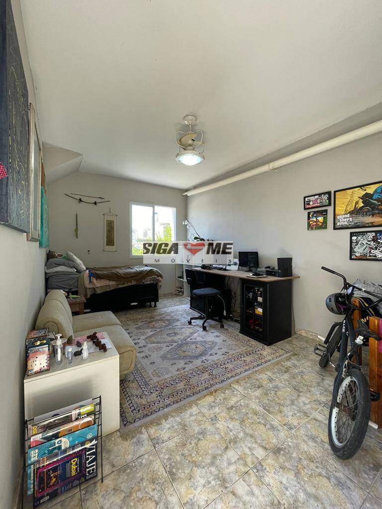 Casa, 4 quartos, 220 m² - Foto 32
