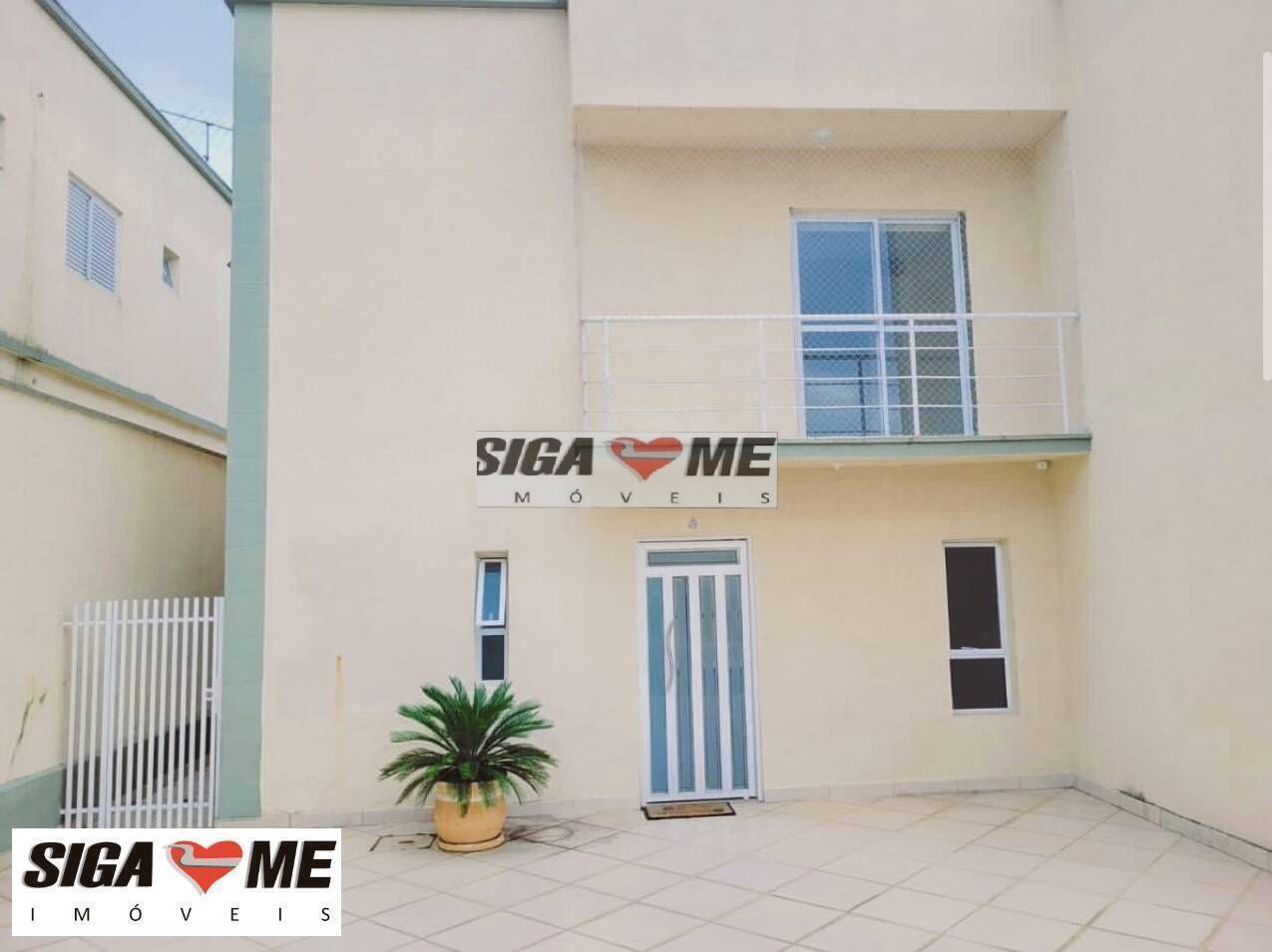 Casa, 4 quartos, 245 m² - Foto 1
