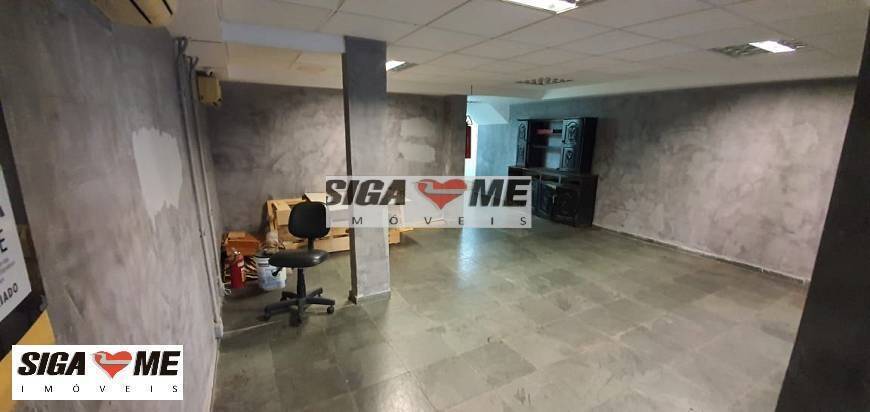 Sobrado, 8 quartos, 220 m² - Foto 2
