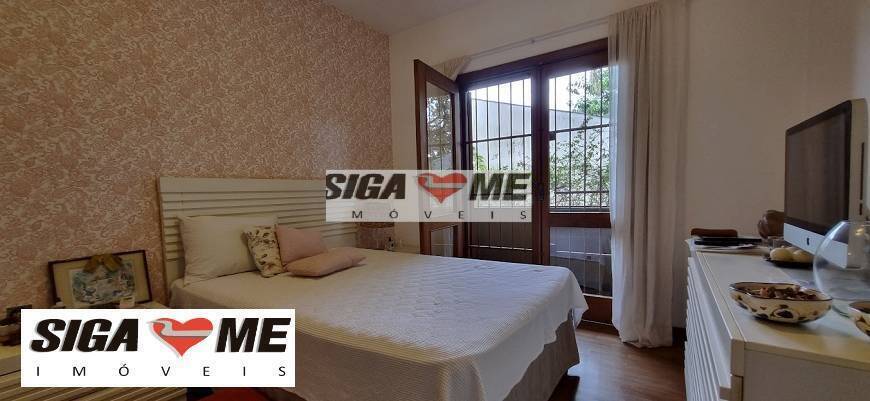 Casa, 4 quartos, 589 m² - Foto 26