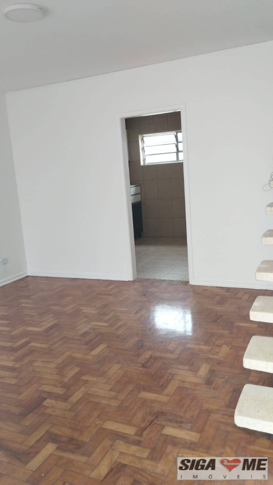 Casa para alugar com 2 quartos, 130m² - Foto 13