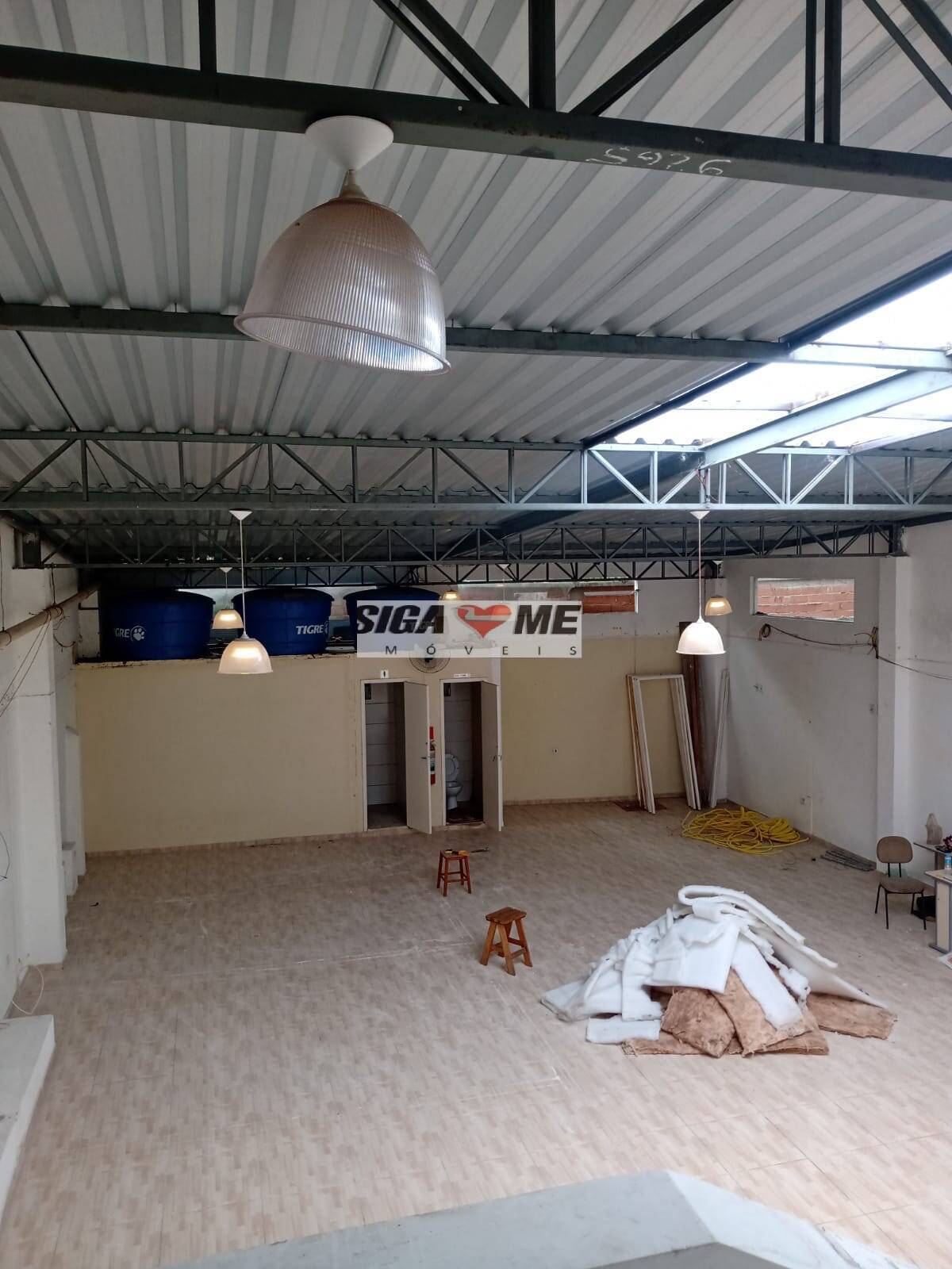 Sala-Conjunto, 250 m² - Foto 1