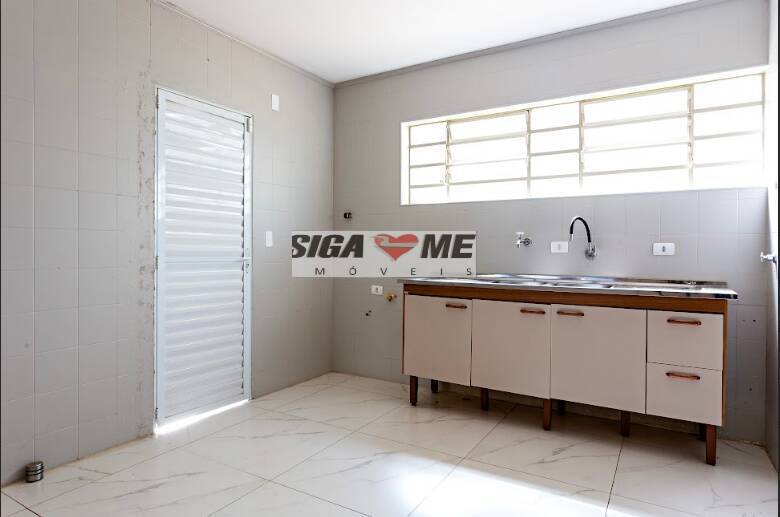 Casa, 3 quartos, 215 m² - Foto 9
