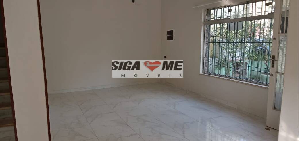 Casa, 5 quartos, 221 m² - Foto 1