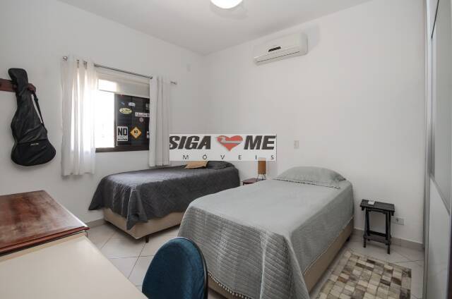 Casa, 3 quartos, 270 m² - Foto 18