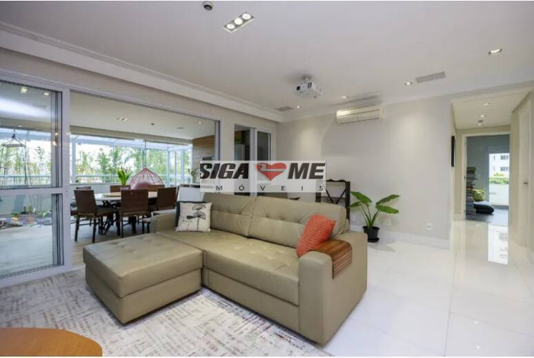 Apartamento, 3 quartos, 262 m² - Foto 1