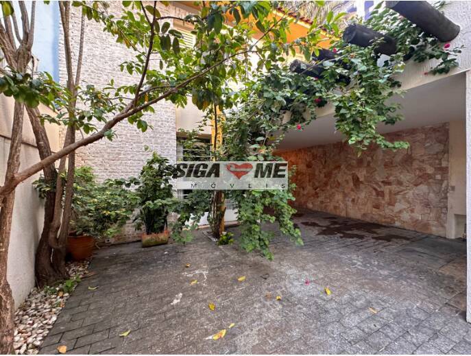 Casa, 3 quartos, 220 m² - Foto 1