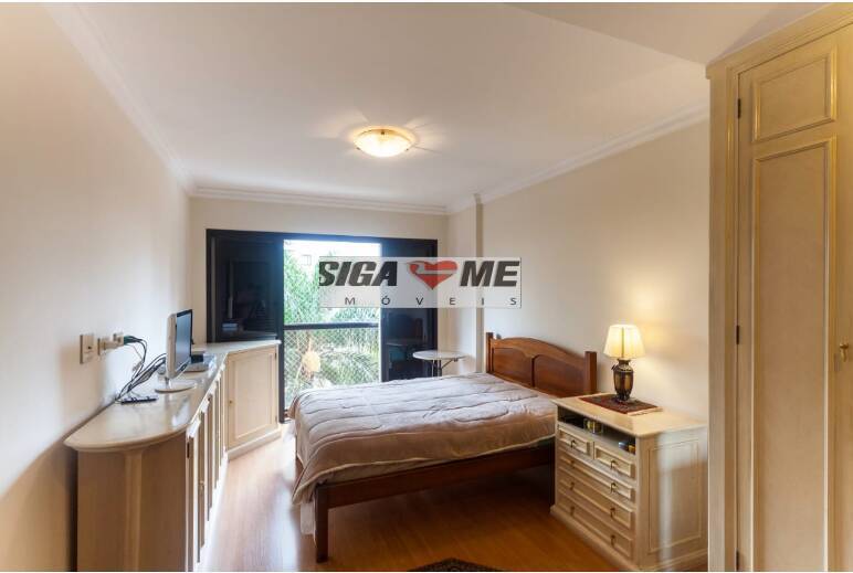 Apartamento, 3 quartos, 156 m² - Foto 2