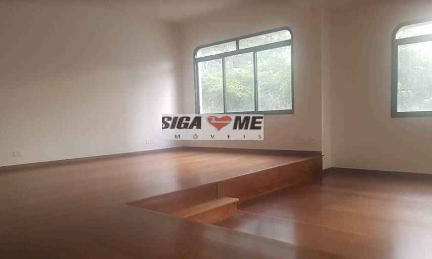 Apartamento, 3 quartos, 234 m² - Foto 2
