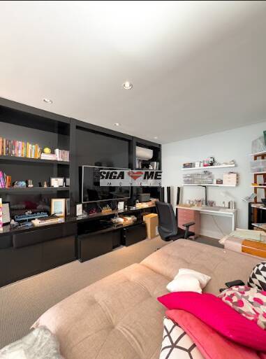Apartamento, 3 quartos, 160 m² - Foto 2