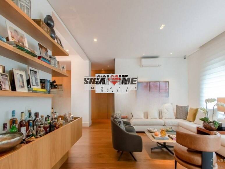 Apartamento, 3 quartos, 279 m² - Foto 1