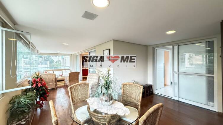 Apartamento, 3 quartos, 206 m² - Foto 4