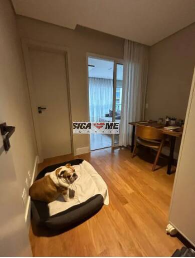 Apartamento, 3 quartos, 230 m² - Foto 2