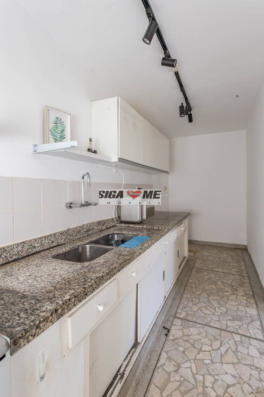Casa, 3 quartos, 237 m² - Foto 37