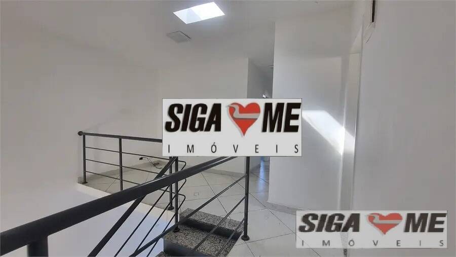 Casa para alugar com 4 quartos, 350m² - Foto 12