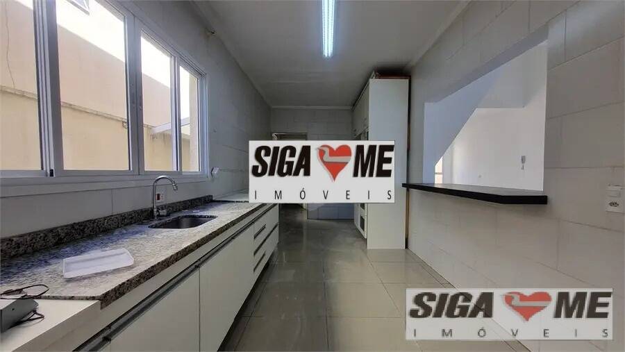 Casa para alugar com 4 quartos, 350m² - Foto 28