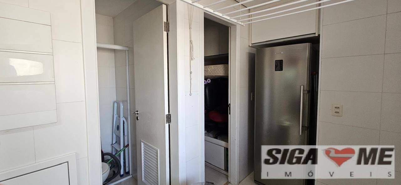 Apartamento à venda e aluguel com 4 quartos, 206m² - Foto 65