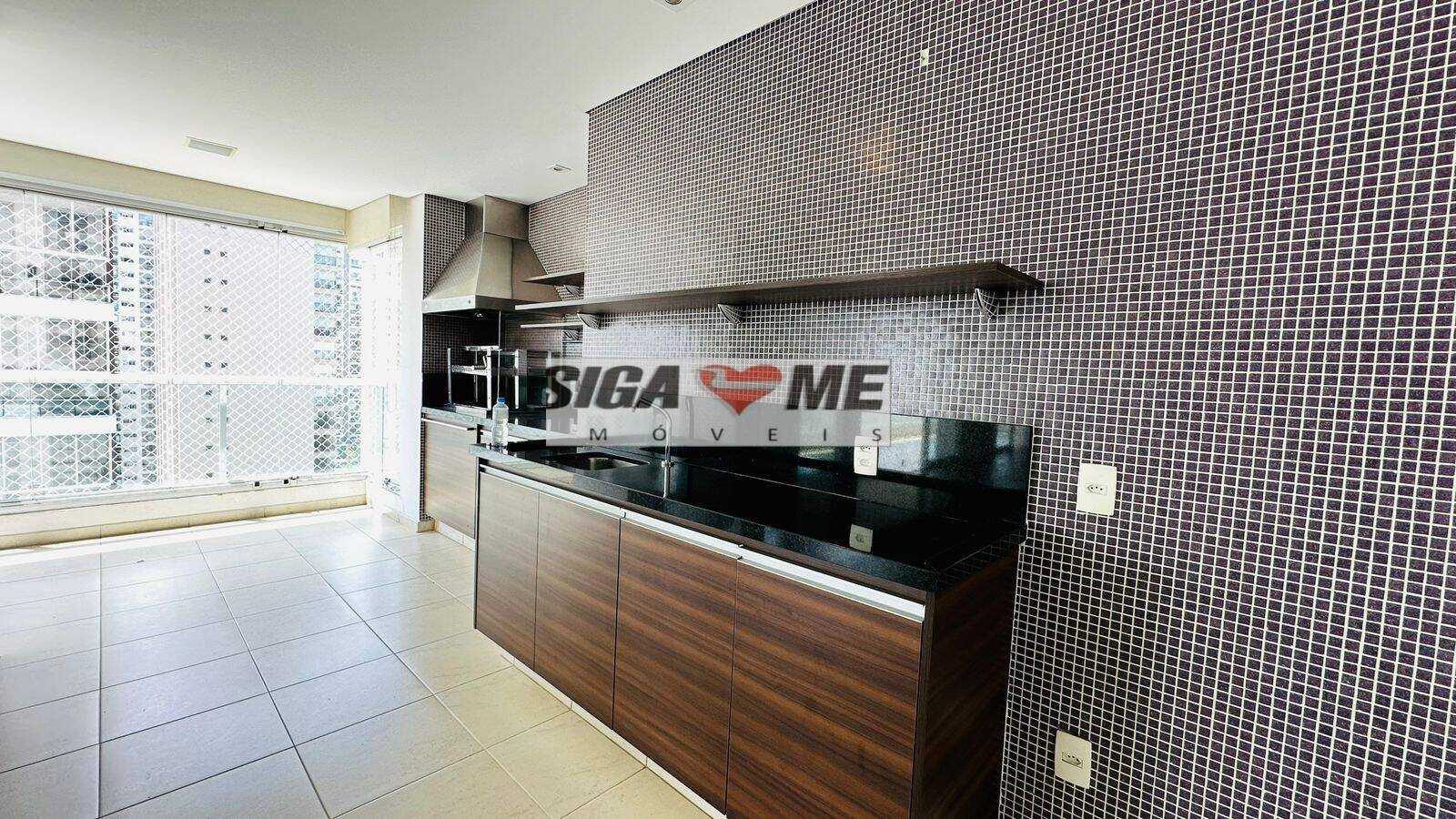 Apartamento, 3 quartos, 233 m² - Foto 1