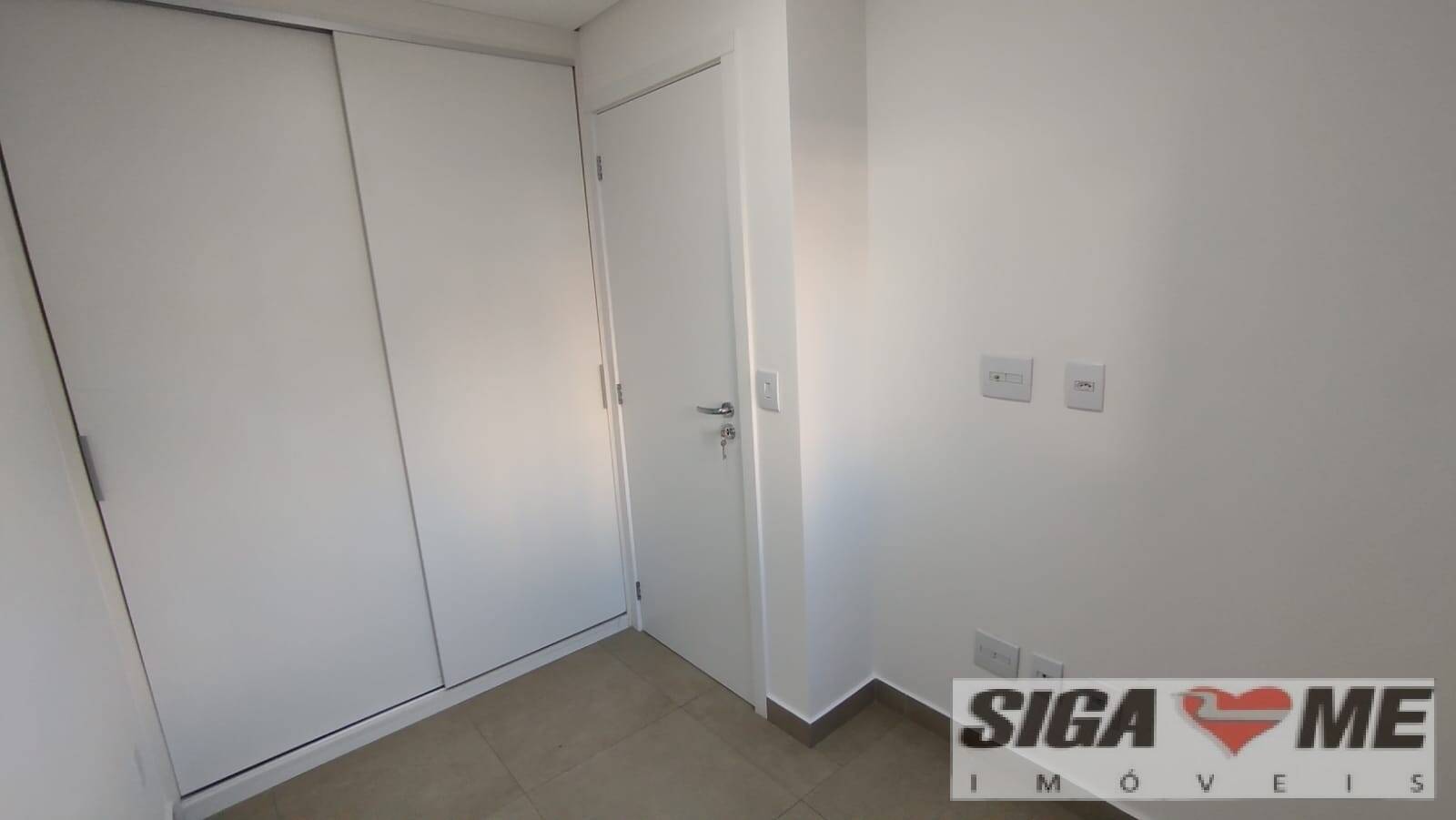 Casa para alugar com 2 quartos, 90m² - Foto 9