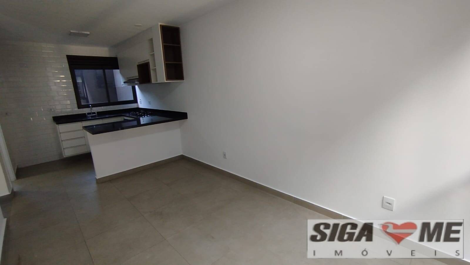 Casa para alugar com 2 quartos, 90m² - Foto 2