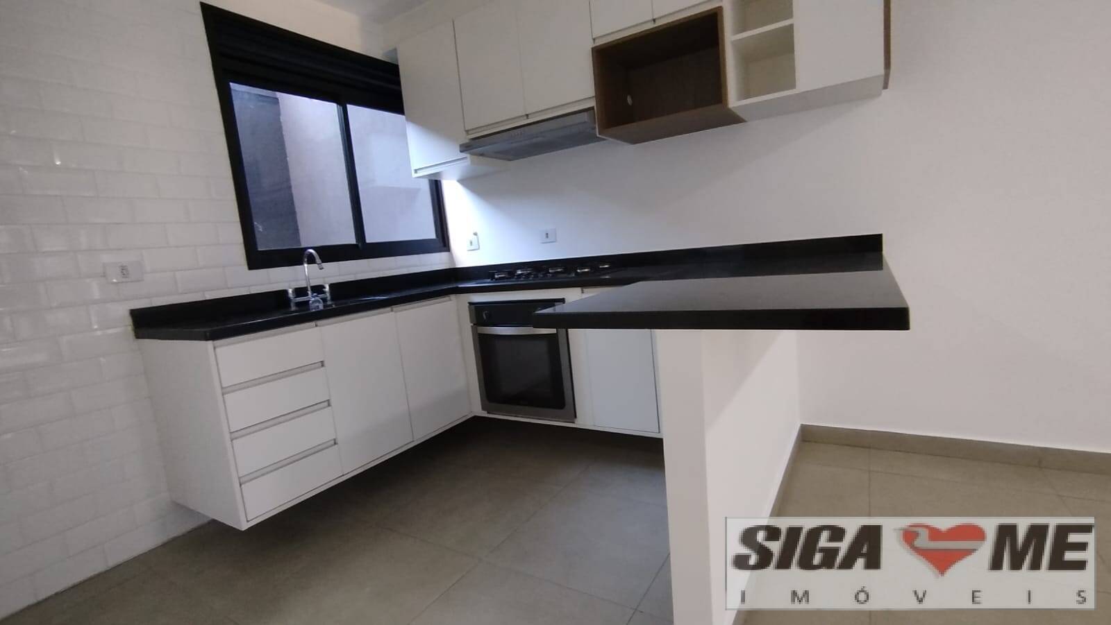 Casa para alugar com 2 quartos, 90m² - Foto 25