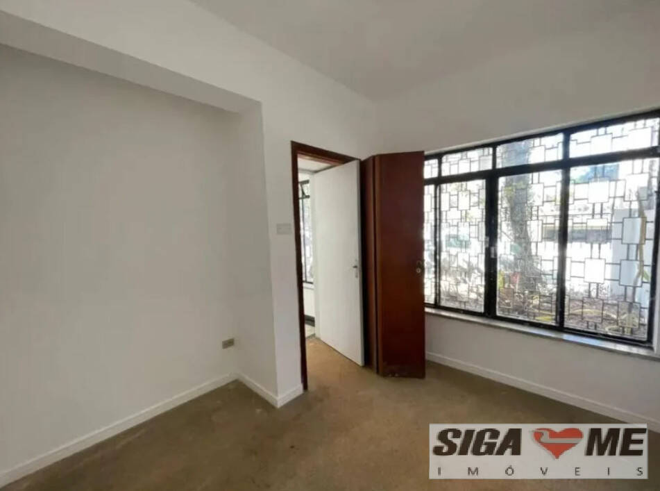 Casa à venda com 5 quartos, 251m² - Foto 2
