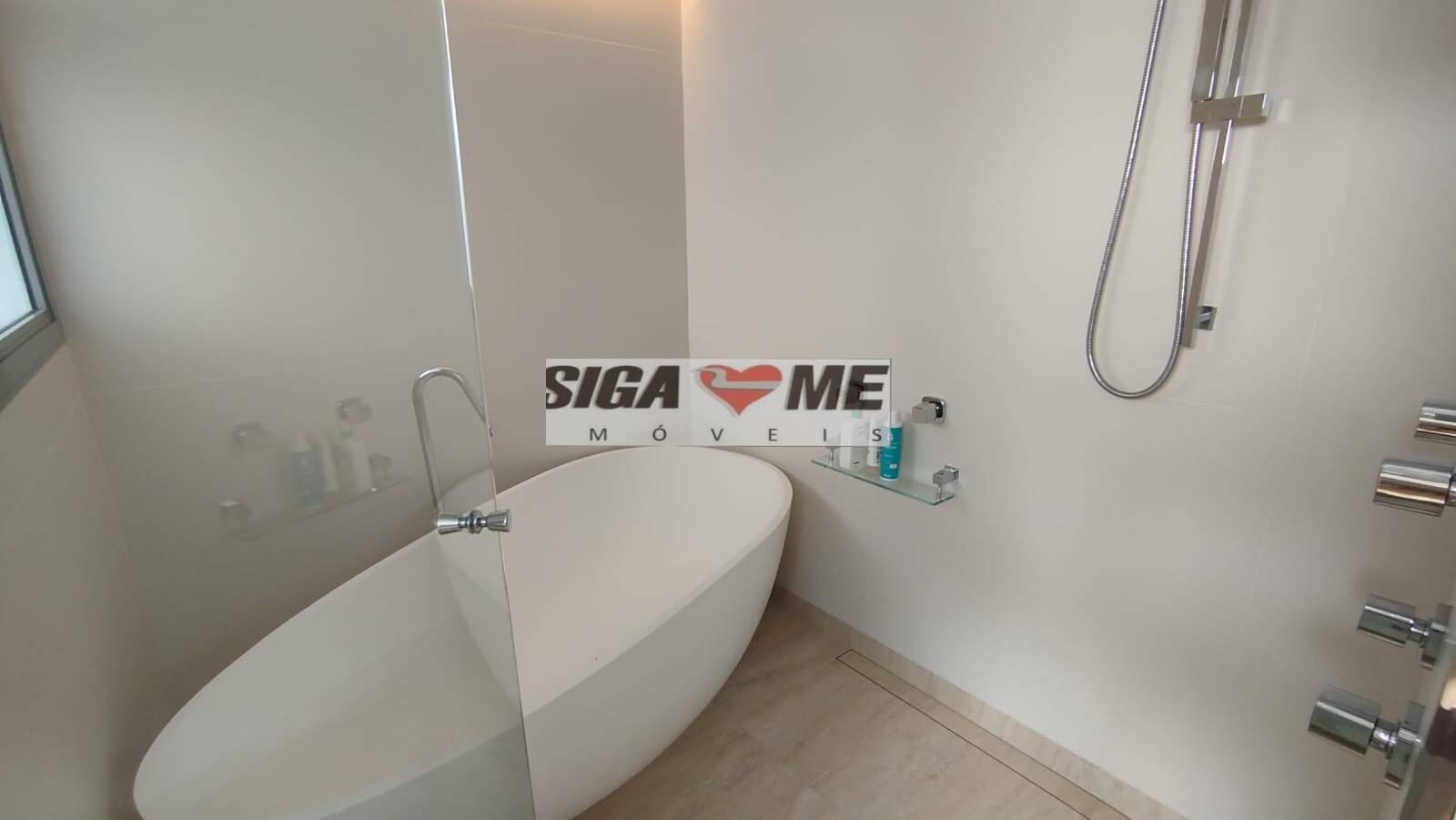 Apartamento, 1 quarto, 131 m² - Foto 2